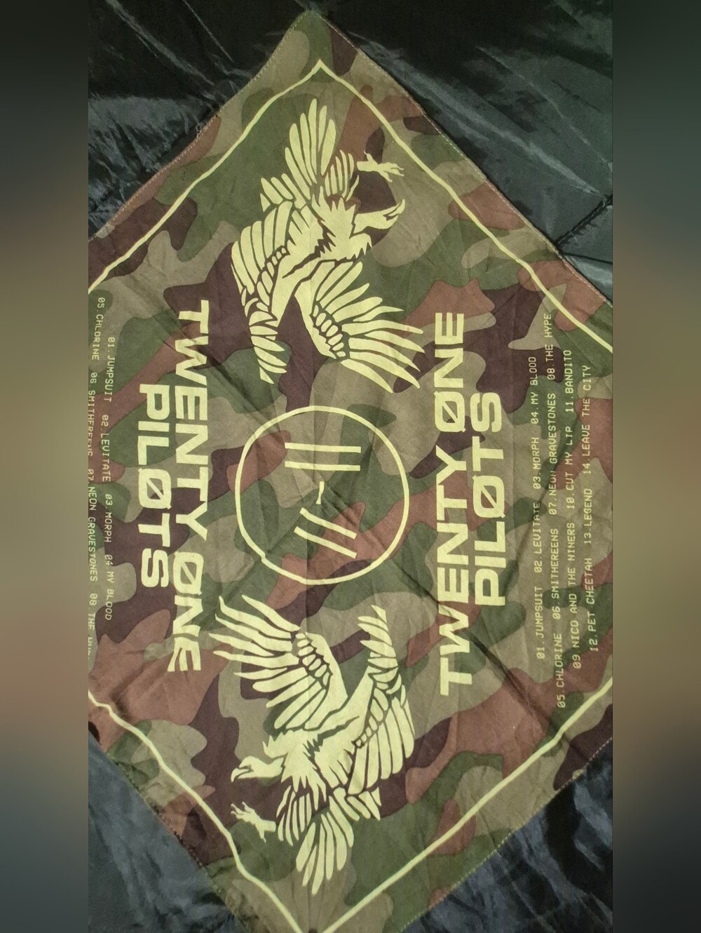 Twenty One Pilots Trench Bandana Second Leg Of Trench Tour 2017 - Picture 6 of 11